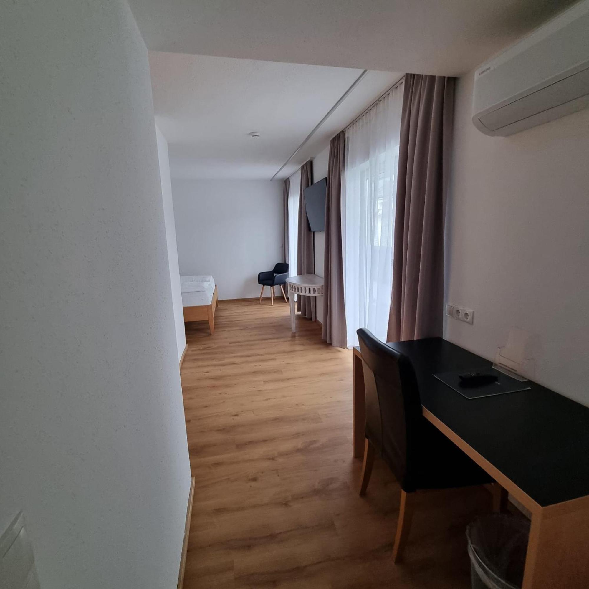 Hotel Central Bregenz Ngoại thất bức ảnh
