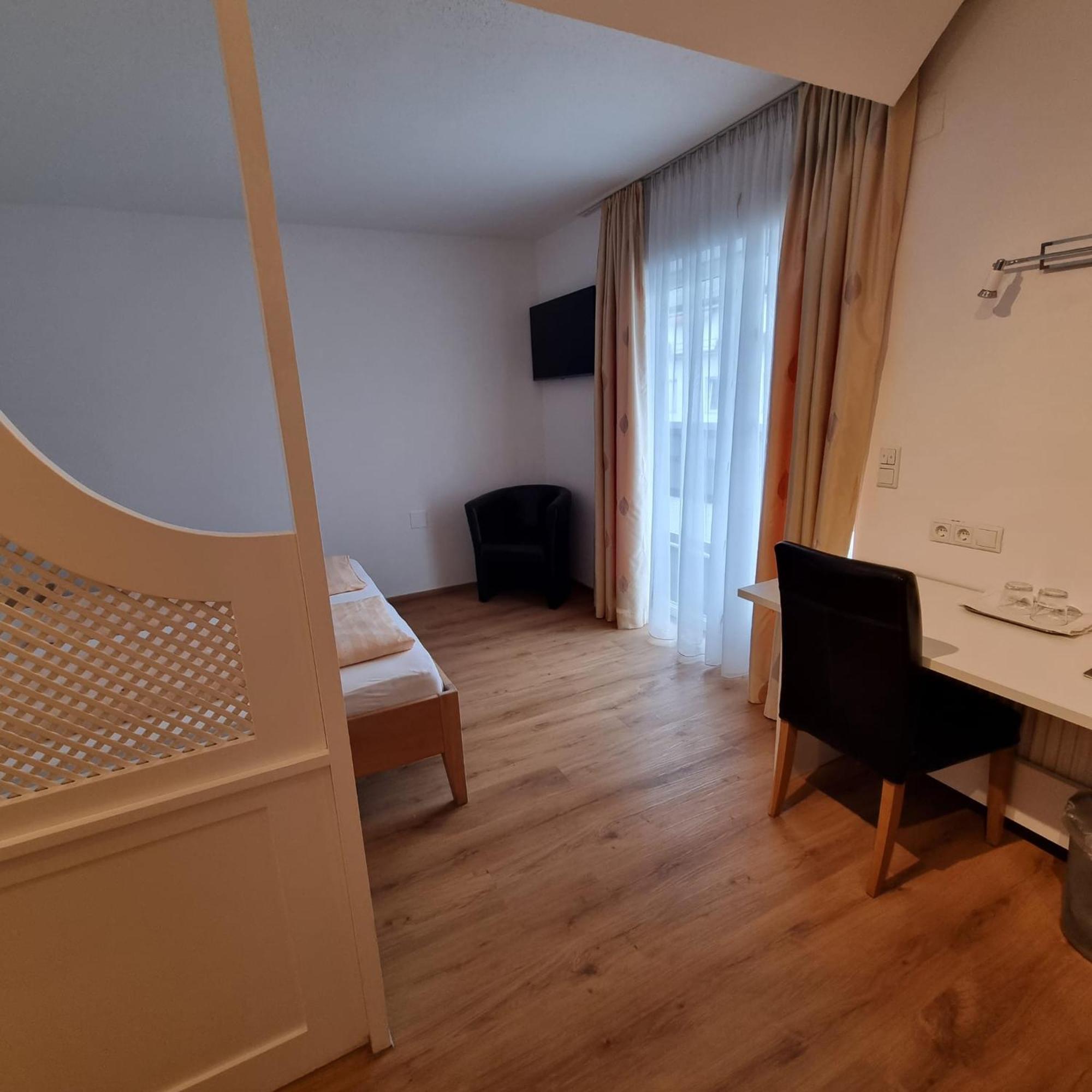 Hotel Central Bregenz Ngoại thất bức ảnh