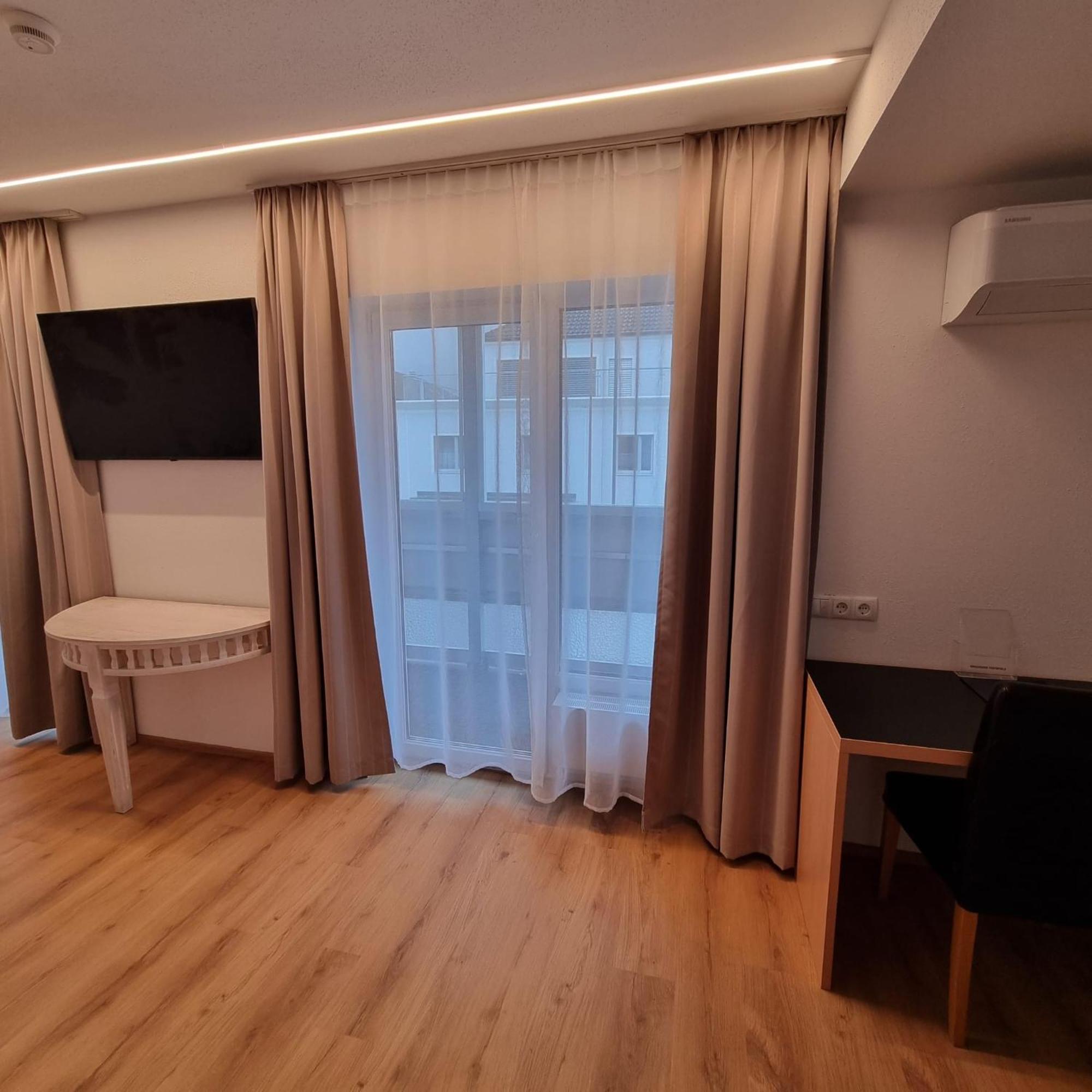 Hotel Central Bregenz Ngoại thất bức ảnh