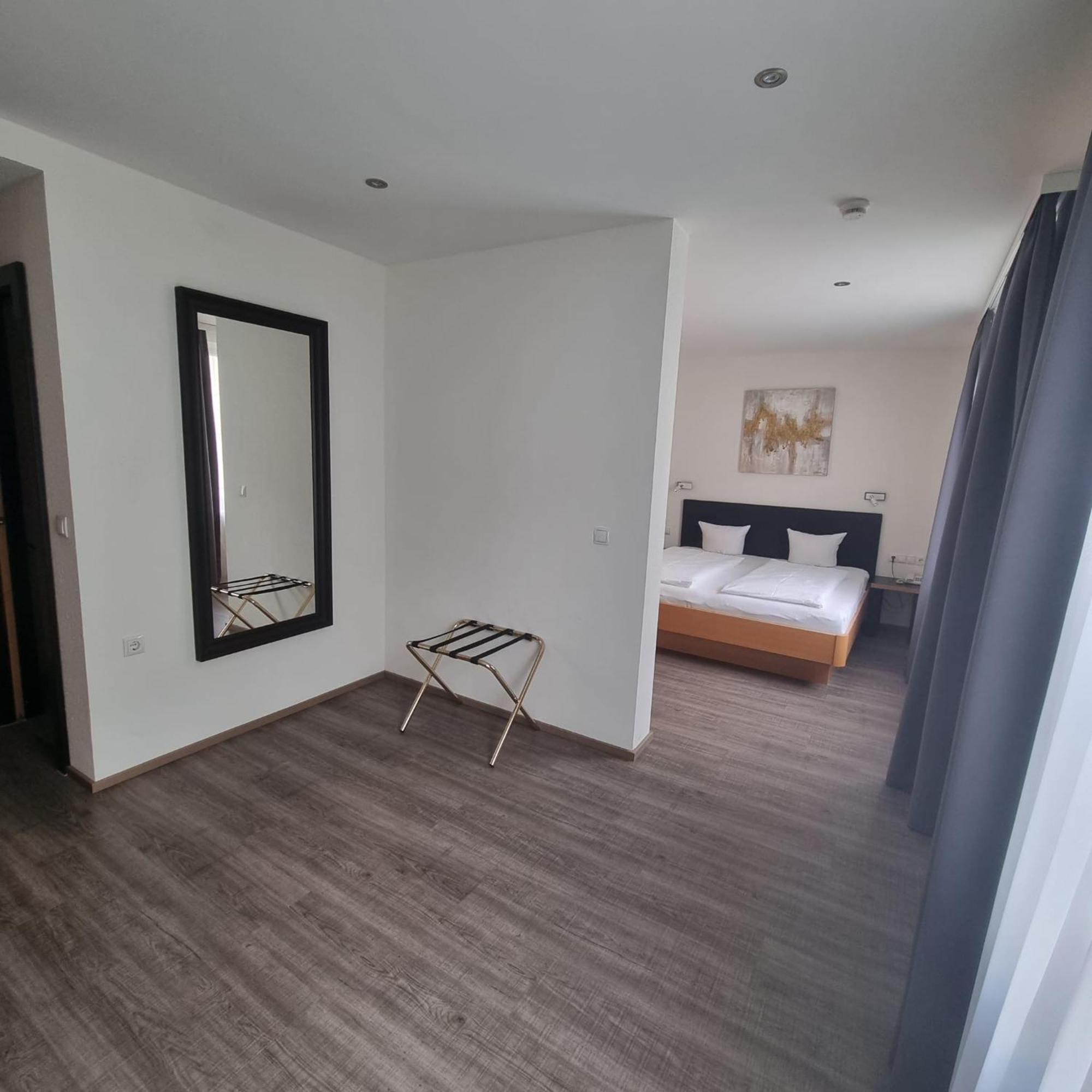 Hotel Central Bregenz Ngoại thất bức ảnh