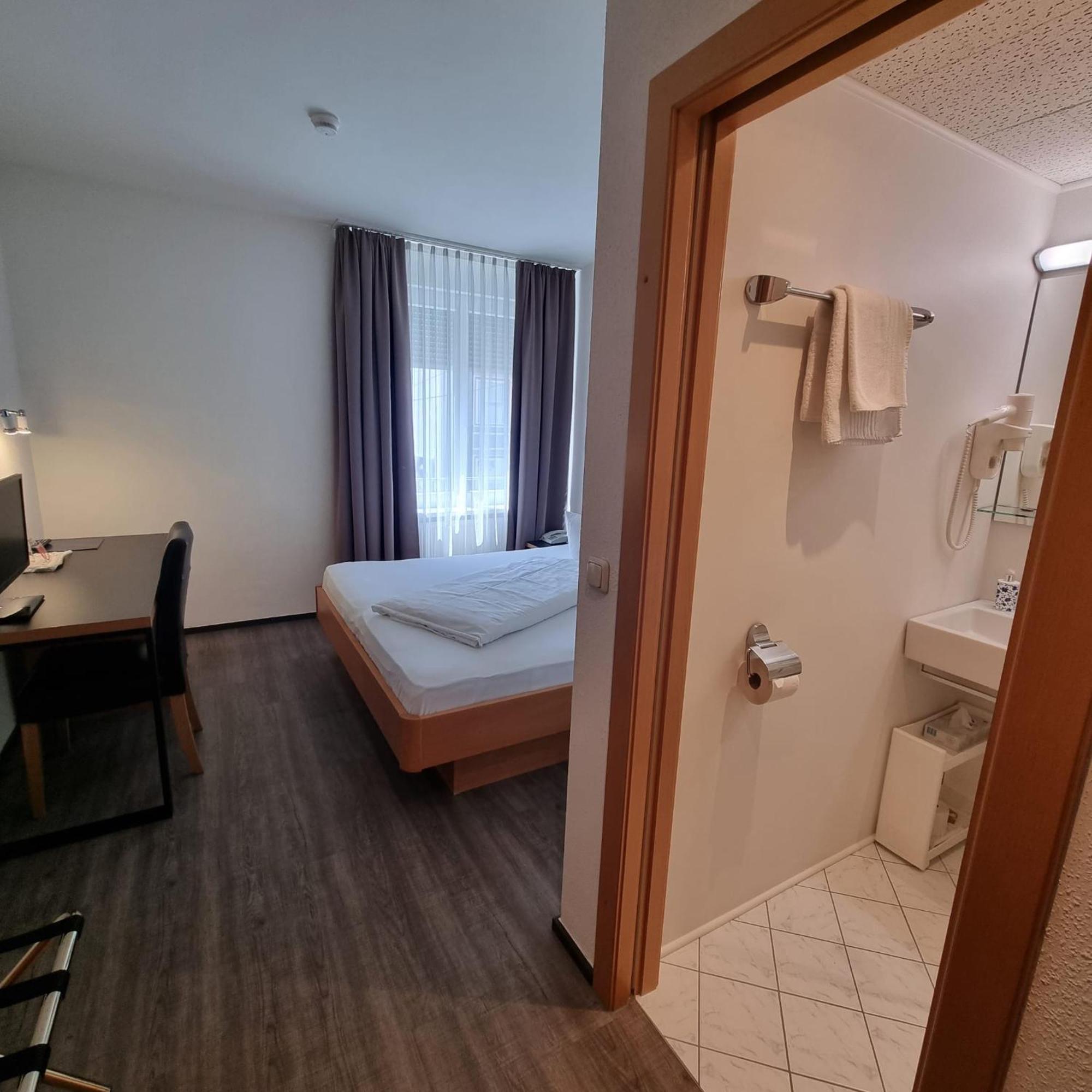 Hotel Central Bregenz Ngoại thất bức ảnh